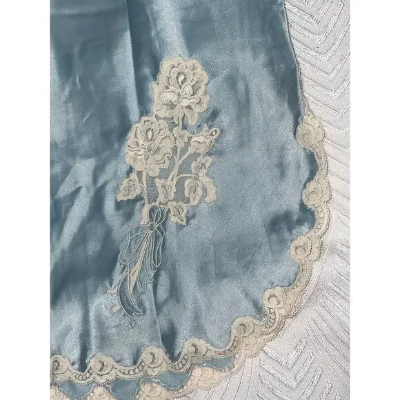 Vintage Christian Dior Slip Skirt Light Blue Lace Trim ILGWU USA Made M - Picture 10 of 15
